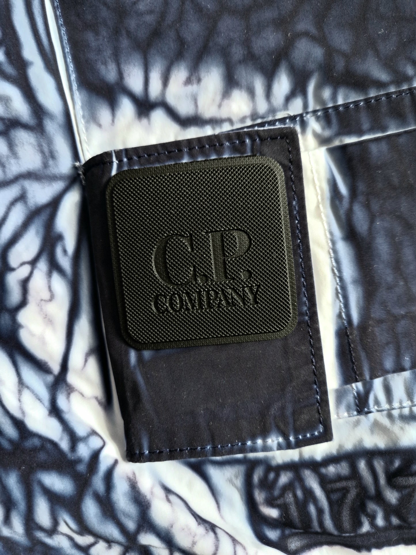 C.P. Company Tracery Cargo Shorts - Blue